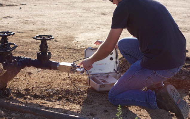 Sonic Acoustic Fluid Level Measurement